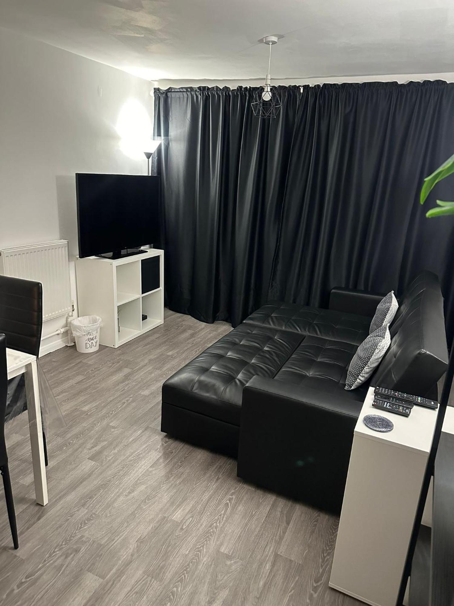 Ferienwohnung ˈpesfəl London Exterior foto